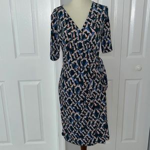 NWT Motherhood maternity Geometric print tie dress